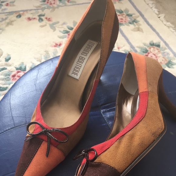 Shoes - Picture 4 of 4